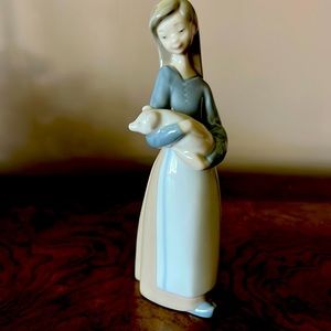 Lladró- Girl with Pig